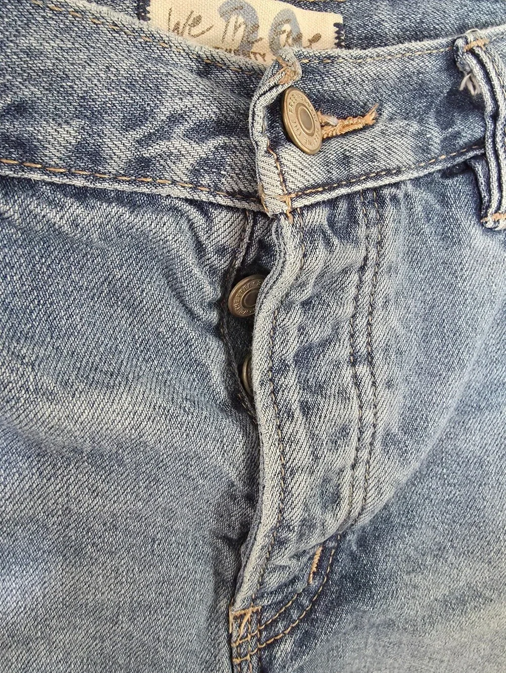 We The Free Woman's Cut Off Jean Shorts Button Fly Size 29